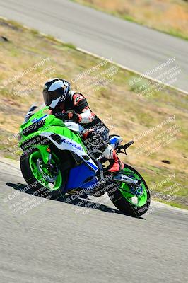 media/Apr-13-2025-TrackXperience (Sun) [[fb1ef998a6]]/Level 2 (Intermediate)/Turns 4 and 6 (Session 4)/